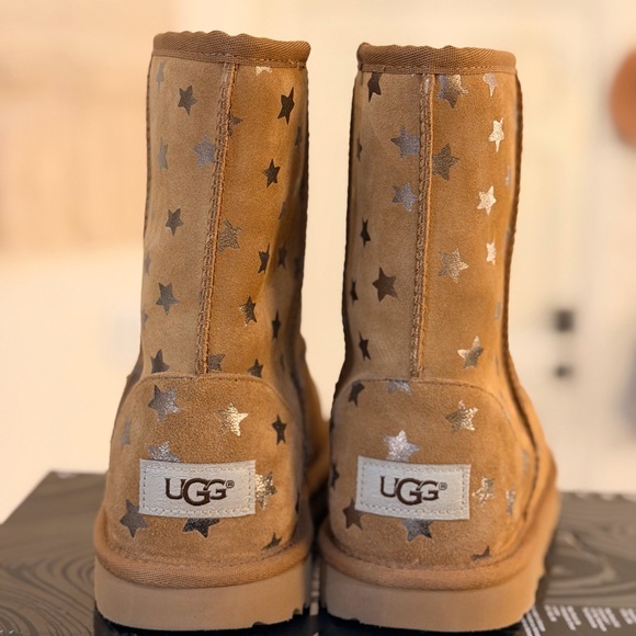 PERFECT CONDITION!! UGG Boots with Silver Star Accents - Picture 2 of 5